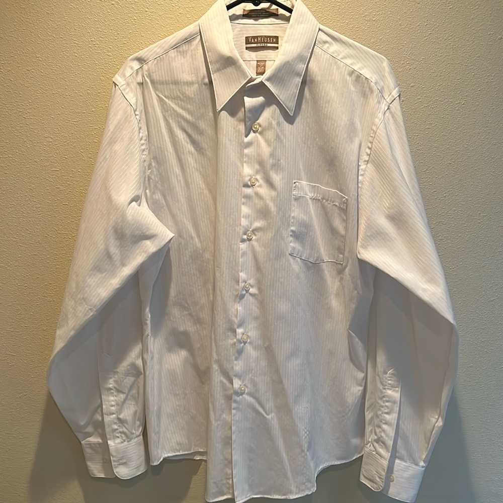 Van Heusen Long Sleeve Satin Stripe Dress Shirt